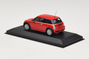 Mini Cooper One R50 Aero Rouge Minichamps 1:43 431138272 Métal Moulé — image 2 sur 4