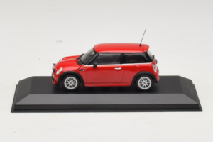 Mini Cooper One R50 Aero Rouge Minichamps 1:43 431138272 Métal Moulé