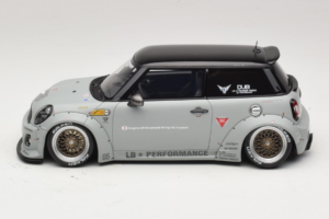 Mini Cooper R56 LB Works LB Nation Otto 1:18 OT1212 Résine — image 3 sur 6