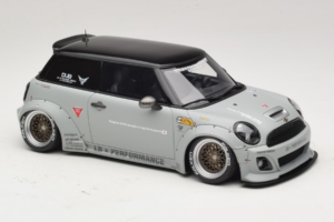 Mini Cooper R56 LB Works LB Nation Otto 1:18 OT1212 Résine — image 4 sur 6