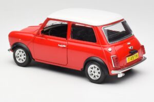 Mini Cooper Rouge Bburago 1:18 3379 Métal Moulé — image 7 sur 8