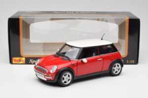 Mini Cooper R50 Rouge Maisto 1:18 31619 Métal Moulé — image 2 sur 8