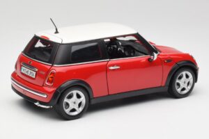 Mini Cooper R50 Rouge Maisto 1:18 31619 Métal Moulé — image 5 sur 8