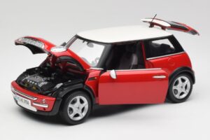 Mini Cooper R50 Rouge Maisto 1:18 31619 Métal Moulé — image 8 sur 8