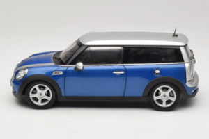 Mini Cooper S Clubman R55 Bleu & Argent Kyosho 1:18 80430421048 Métal Moulé — image 4 sur 8