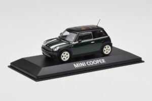 Mini Cooper S R53 Vert Avec Bandes Minichamps 1:43 MINI006 Métal Moulé — image 4 sur 4