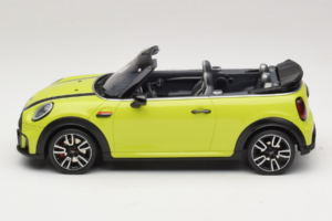 Mini JCW Cabrio F57 Zesty Yellow C5H Otto 1:18 OT1303 Résine — image 3 sur 6