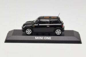 Mini One R50 Noir Avec Toit Noir Minichamps 1:43 MINI005 Métal Moulé