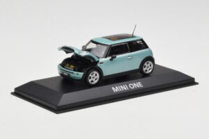 Mini One R50 Vert Clair Avec Toit Vert Clair Minichamps 1:43 MINI003 Métal Moulé — image 2 sur 4