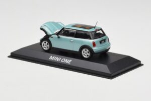 Mini One R50 Vert Clair Avec Toit Vert Clair Minichamps 1:43 MINI003 Métal Moulé — image 3 sur 4
