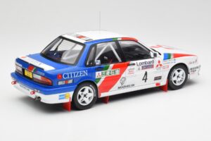 Mitsubishi Galant VR-4 #4 A. Vatanen RAC Rally 1990 IXO 1:18 18RMC192B Métal Moulé — image 2 sur 6