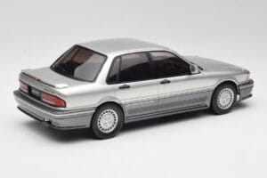 Mitsubishi Galant VR-4 Argent IXO 1:18 18CMC191 Métal Moulé — image 2 sur 6