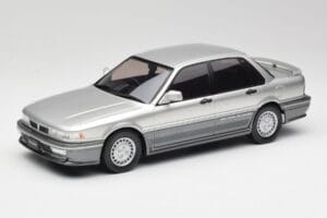 Mitsubishi Galant VR-4 Argent IXO 1:18 18CMC191 Métal Moulé