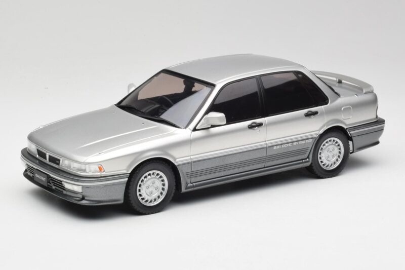 Mitsubishi Galant VR-4 Argent IXO 1:18 18CMC191 Métal Moulé
