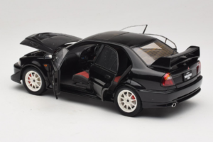 Mitsubishi Lancer Evo VI Tommi Makinen Edition Noir AUTOart 1:18 77158 Métal Moulé — image 5 sur 8