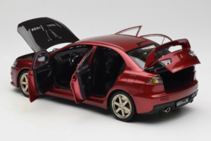 Mitsubishi Lancer Evolution X Rouge OEM 1:18 MLE02 Métal Moulé — image 5 sur 8