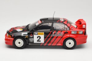 Mitsubishi Lancer Evolution VI #2 Y. Kataoka / S. Hayashi Winner Rally Canberra 1999 AUTOart 1:18 89942 Métal Moulé — image 4 sur 8