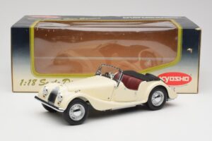 Morgan 4/4 Series II Blanc Kyosho 1:18 08111W Métal Moulé — image 8 sur 8