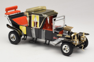 Munsters Koach Noir ERTL 1:18 33036 Métal Moulé — image 4 sur 6