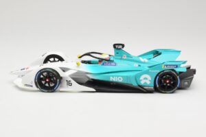 NIO 004 Team NIO #16 O. Turvey Formula E Season 5 2019 Minichamps 1:18 114180016 Métal Moulé — image 3 sur 6