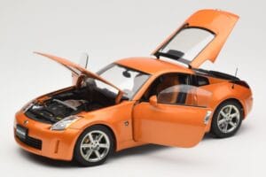 Nissan 350Z Z33 Sunset Orange AUTOart 1:18 77312 Métal Moulé — image 2 sur 8