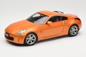 Nissan 350Z Z33 Sunset Orange AUTOart 1:18 77312 Métal Moulé