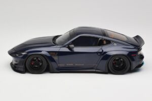 Nissan 400Z RZ34 Pandem Midnight Blue GT Spirit 1:18 GT494 Résine — image 3 sur 6
