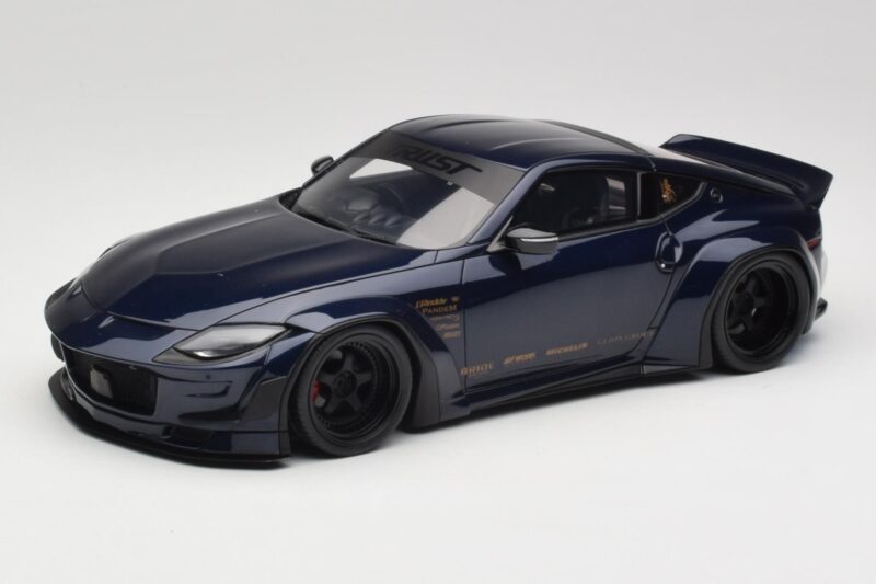 Nissan 400Z RZ34 Pandem Midnight Blue GT Spirit 1:18 GT494 Résine