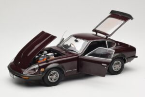 Nissan Fairlady 240Z-G S30 Bordeaux Kyosho 1:18 08212M Métal Moulé — image 2 sur 8
