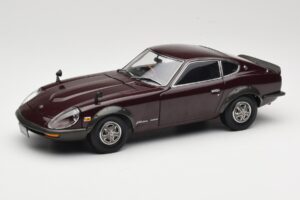 Nissan Fairlady 240Z-G S30 Bordeaux Kyosho 1:18 08212M Métal Moulé