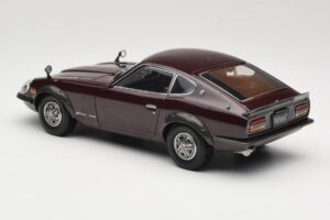Nissan Fairlady 240Z-G S30 Bordeaux Kyosho 1:18 08212M Métal Moulé — image 7 sur 8
