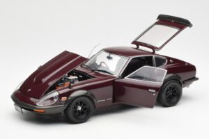 Nissan Fairlady 240ZG Marron Kyosho 1:18 08217M Métal Moulé — image 2 sur 8