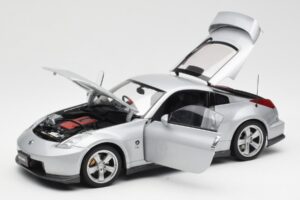 Nissan Fairlady Z Z34 NISMO Type 380RS Argent AUTOart 1:18 77401 Métal Moulé — image 2 sur 8