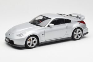 Nissan Fairlady Z Z34 NISMO Type 380RS Argent AUTOart 1:18 77401 Métal Moulé
