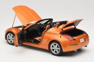 Nissan Fairlady Z Z33 Roadster Sunset Orange AUTOart 1:18 77377 Métal Moulé — image 5 sur 8