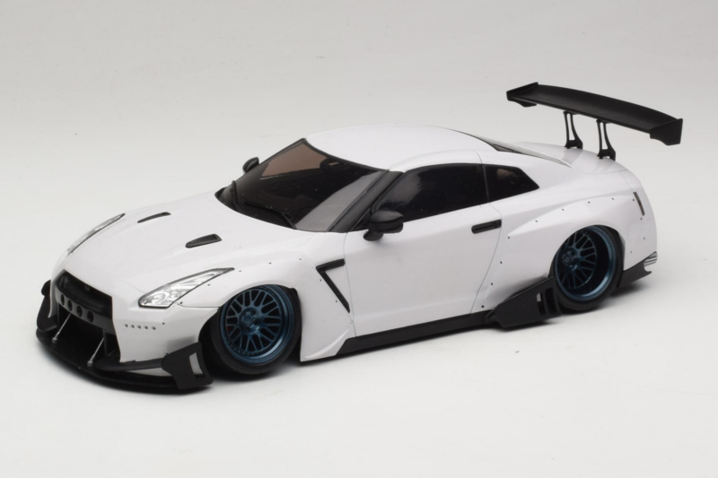 Nissan GT-R R35 Boost Wars 2 Blanc Jp Kraemo 1:18 KRAEMO001 Métal Moulé