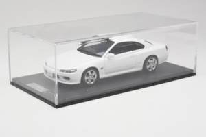 Nissan Silvia S15 Spec-S Blanc Cracked Plexi One Model 1:18 REMC034 Métal Moulé — image 6 sur 7