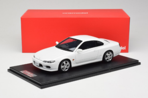 Nissan Silvia S15 Spec-S Blanc Cracked Plexi One Model 1:18 REMC034 Métal Moulé — image 7 sur 7