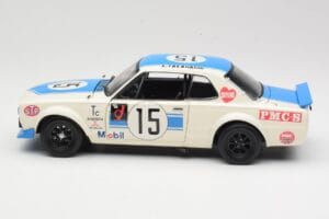 Nissan Skyline 2000GT-R KPGC10 #15 K. Takahashi Nissan Works JTCC 1972 Kyosho 1:18 08122B Métal Moulé — image 4 sur 8