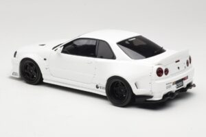 Nissan Skyline GT-R BNR34 by KRC Pearl White Otto 1:18 OT1135 Résine — image 5 sur 6