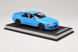 Nissan Skyline GT-R R32 Customized Version Bleu MotorHelix 1:18 MH029CB Résine — image 4 sur 7