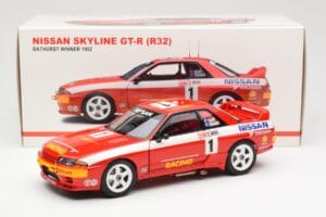 Nissan Skyline GT-R R32 #1 J. Richards / M. Skaife Bathurst 1000 Winner 1992 AUTOart 1:18 89279 Métal Moulé — image 8 sur 8