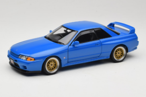 Nissan Skyline GT-R R32 V-Spec II Tuned Bleu AUTOart 1:18 77415 Métal Moulé