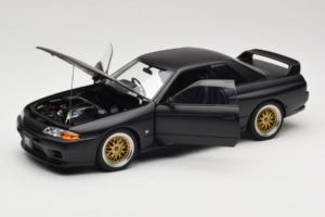 Nissan Skyline GT-R R32 V-Spec II Tuned Version Matt Black AUTOart 1:18 77418 Métal Moulé — image 2 sur 8
