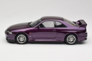 Nissan Skyline GT-R R33 V-Spec Midnight Purple Otto 1:18 OT1138 Résine — image 3 sur 6
