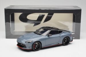 Nissan Z RZ34 NISMO Stealth Gris GT Spirit 1:18 GT484 Résine — image 6 sur 6