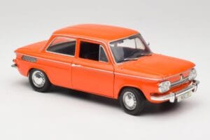 NSU 1000 TT Orange Revell 1:18 08884 Métal Moulé — image 6 sur 8