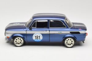 NSU Prinz TT #181 Gran Premio Nuvolari 1967 Revell 1:18 8449 Métal Moulé — image 4 sur 8
