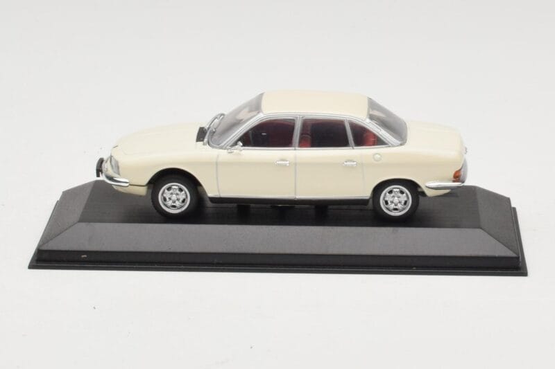 NSU Ro80 Blanc Minichamps 1:43 NUS001 Métal Moulé