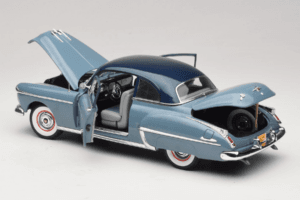 Oldsmobile 88 Bleu Grease Auto World 1:18 AWSS103/06 Métal Moulé — image 5 sur 8
